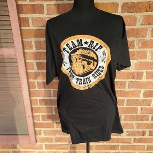 NWT Men's Team RIP t-shirt